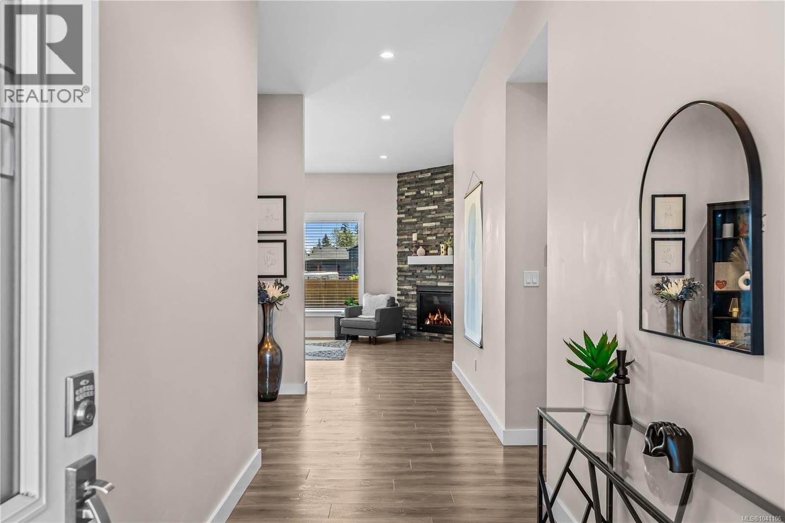 110 Nikola Rd - 38