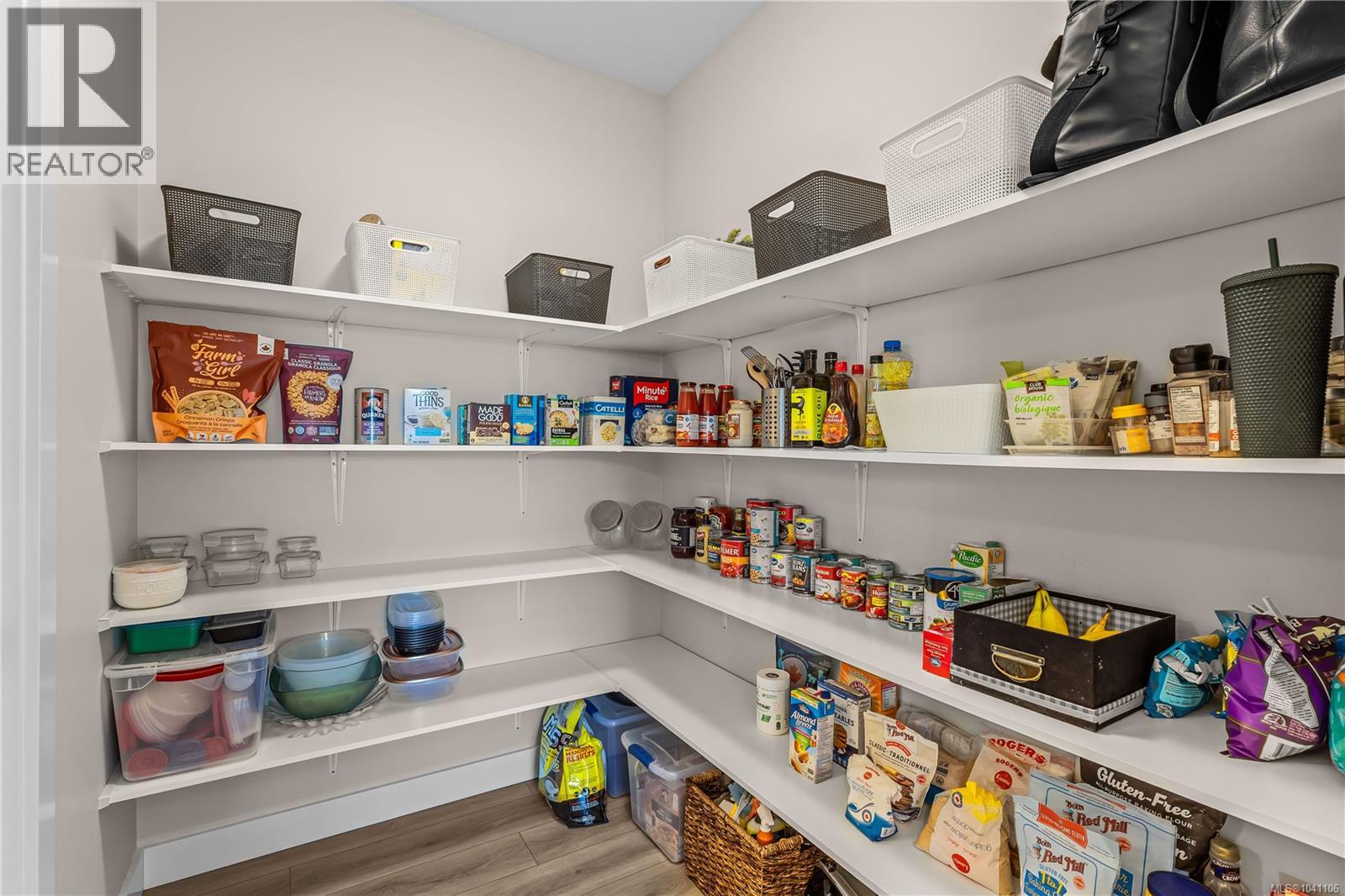110 Nikola Rd - Image 35