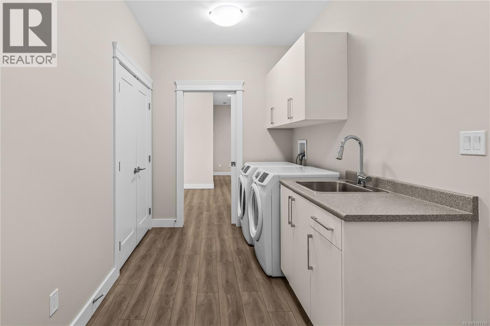 110 Nikola Rd - Image 34
