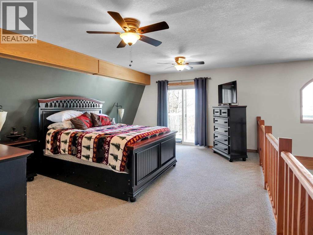 20 Lakeshore Drive - 21