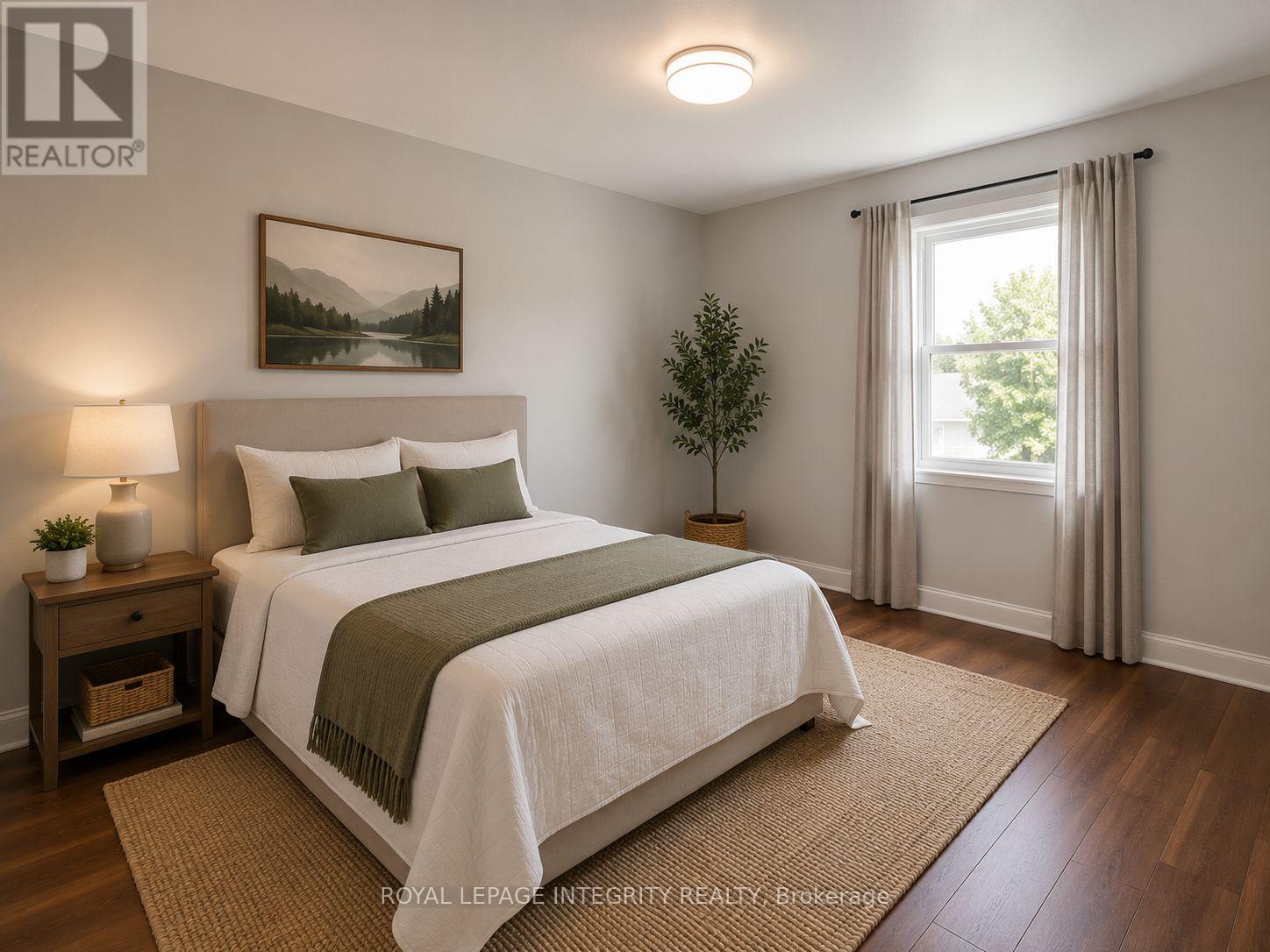 607 12TH STREET E - 15
