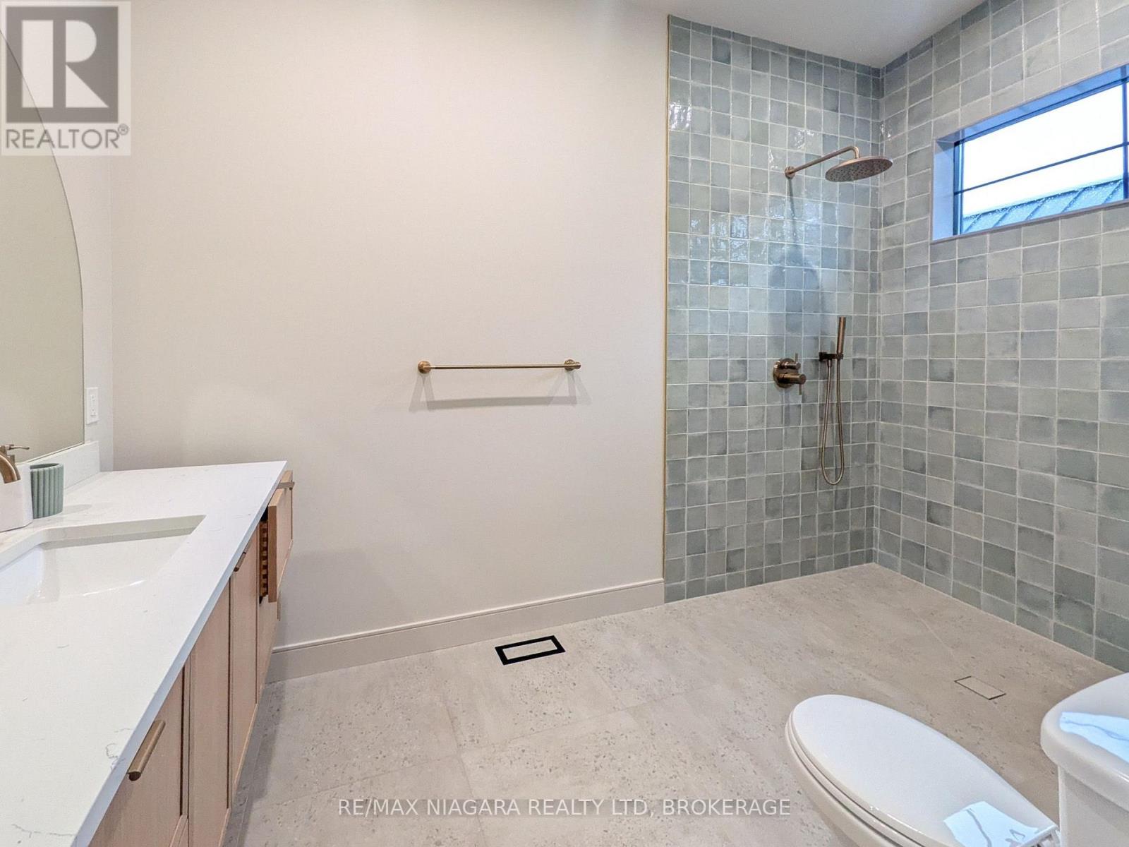 4349 ERIE ROAD - 40