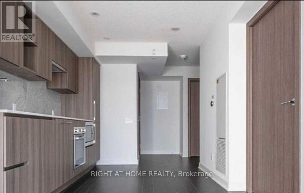 #3205 17 BATHURST STREET - 1
