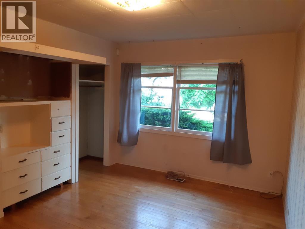 Photo of 2283 AUSTIN AVENUE 15