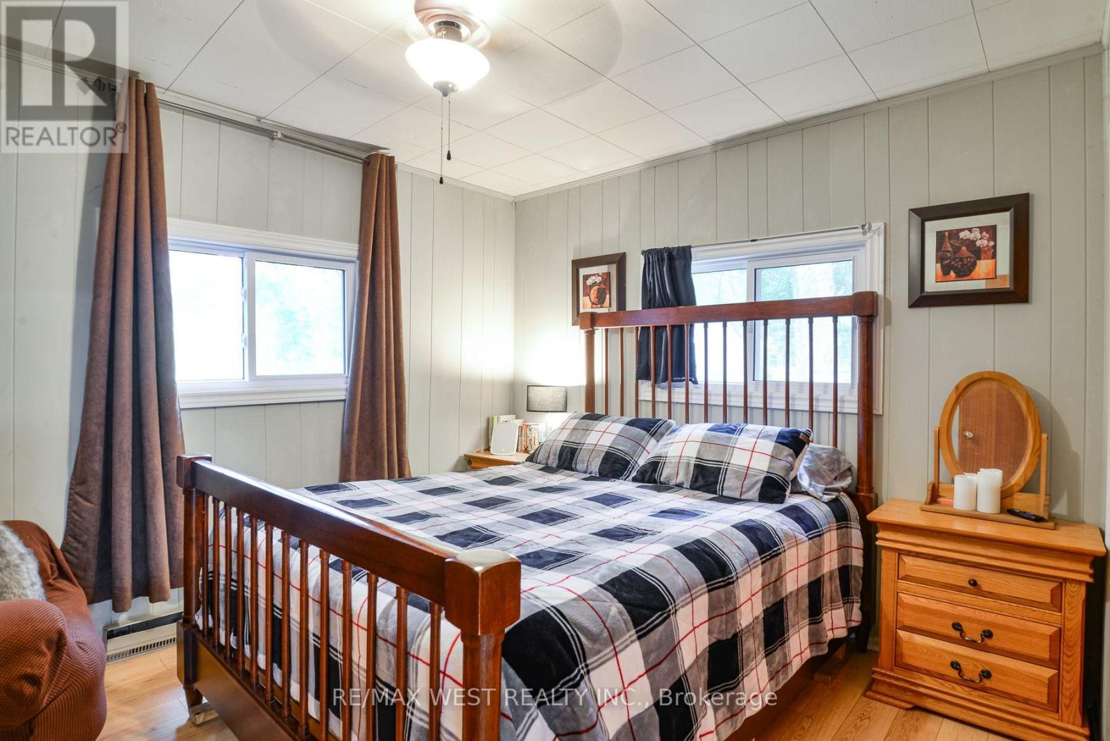 1072 SYLVAN GLEN DRIVE - 3