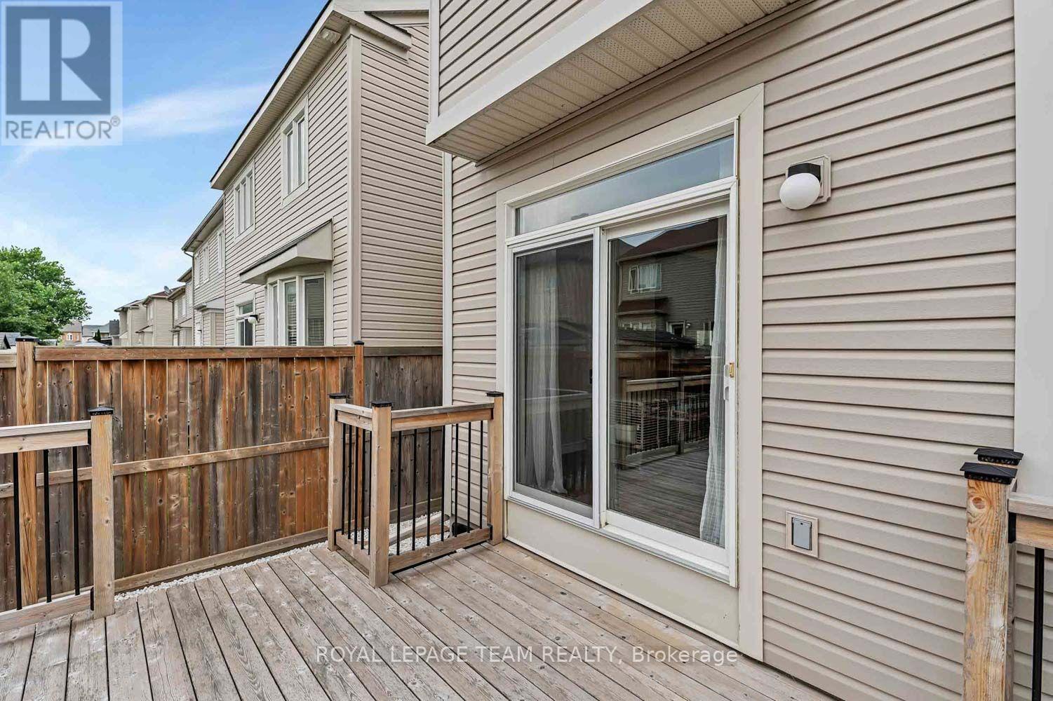 2225 WATERCOLOURS WAY - 38