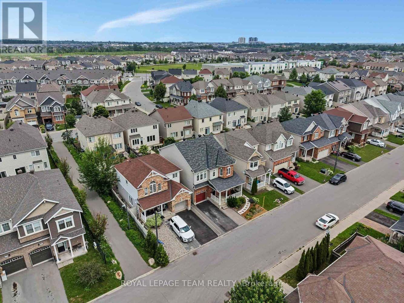 2225 WATERCOLOURS WAY - 45