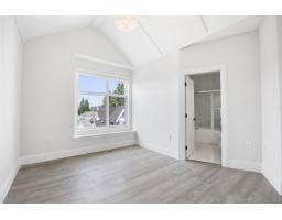 918 163 Street, Surrey, BC V4A4Y4 Photo 27
