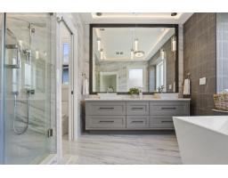 918 163 Street, Surrey, BC V4A4Y4 Photo 22