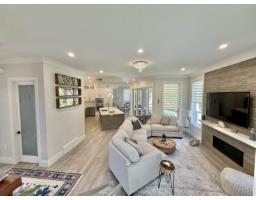 918 163 Street, Surrey, BC V4A4Y4 Photo 7