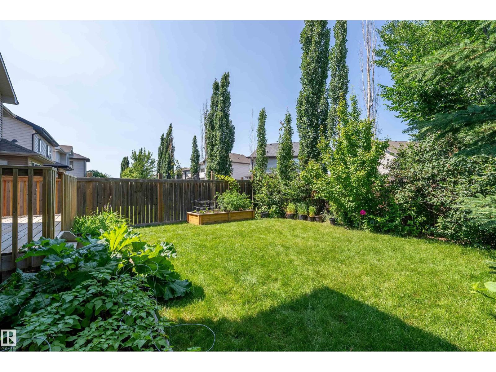 17330 8A AV SW - Image 38