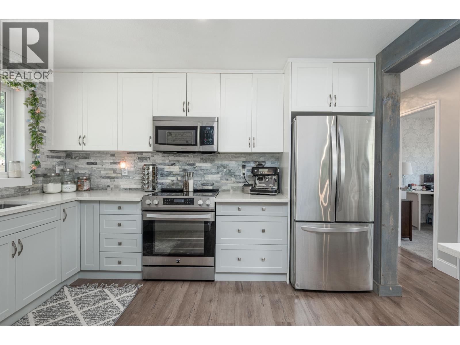2956 INGALA DRIVE - Image 9