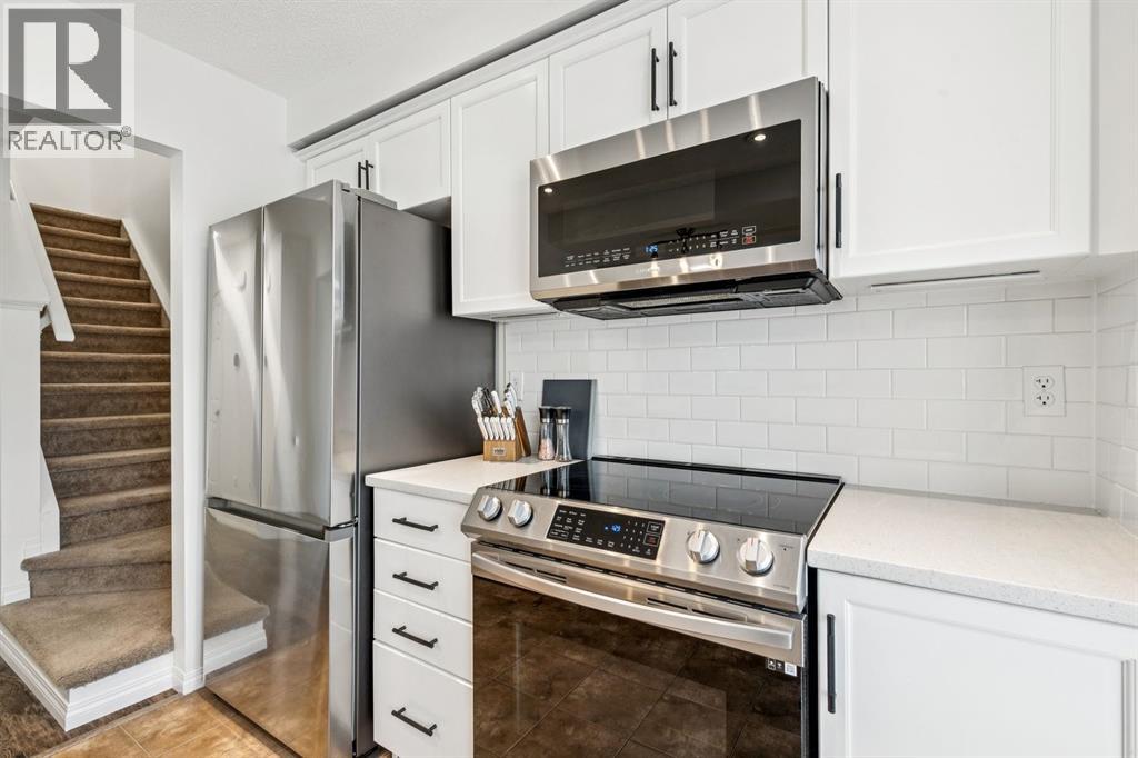 321 Windstone Gardens SW - 11