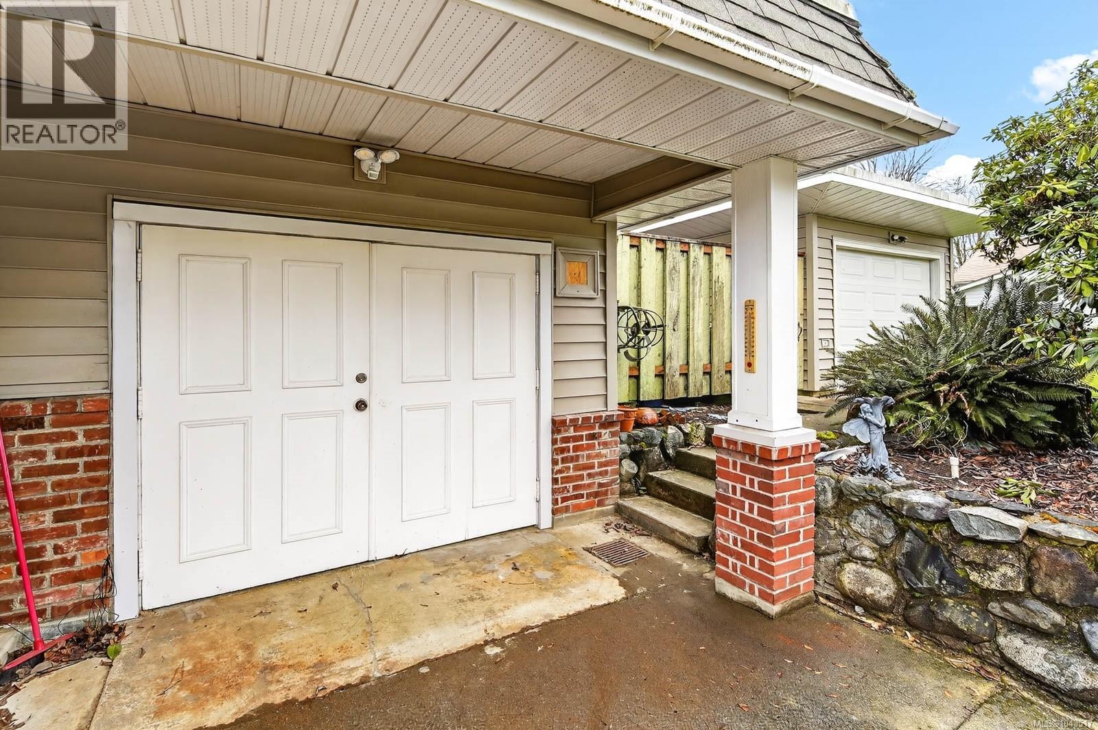 5118 Compton Rd - 39