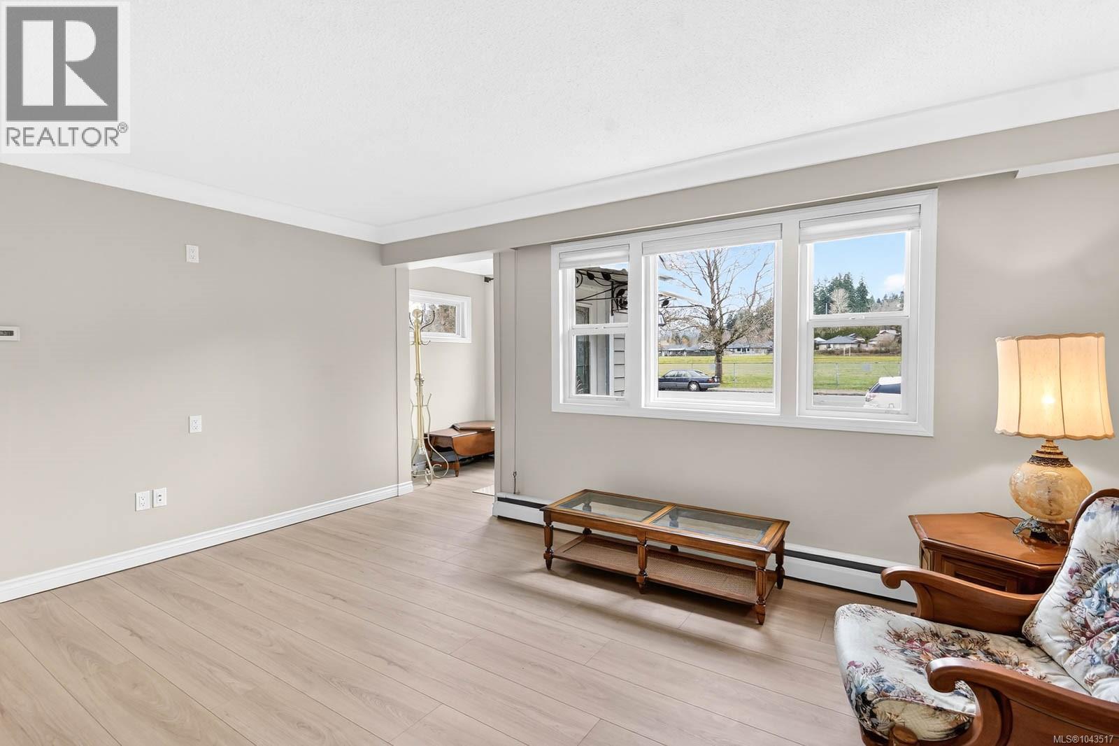 5118 Compton Rd - 6