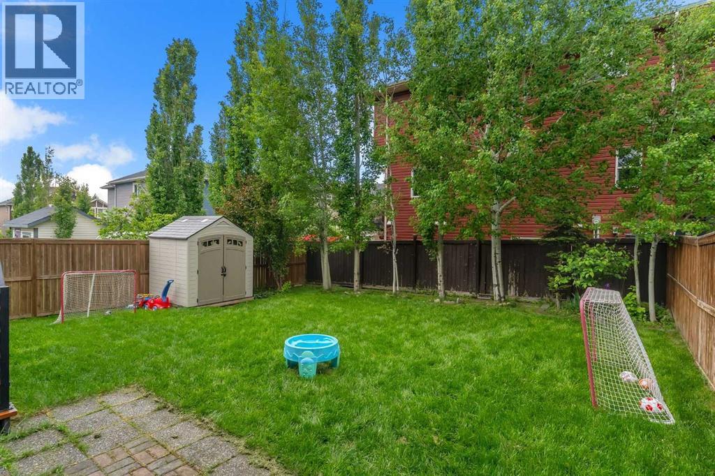 109 Evanscove Heights NW - 44