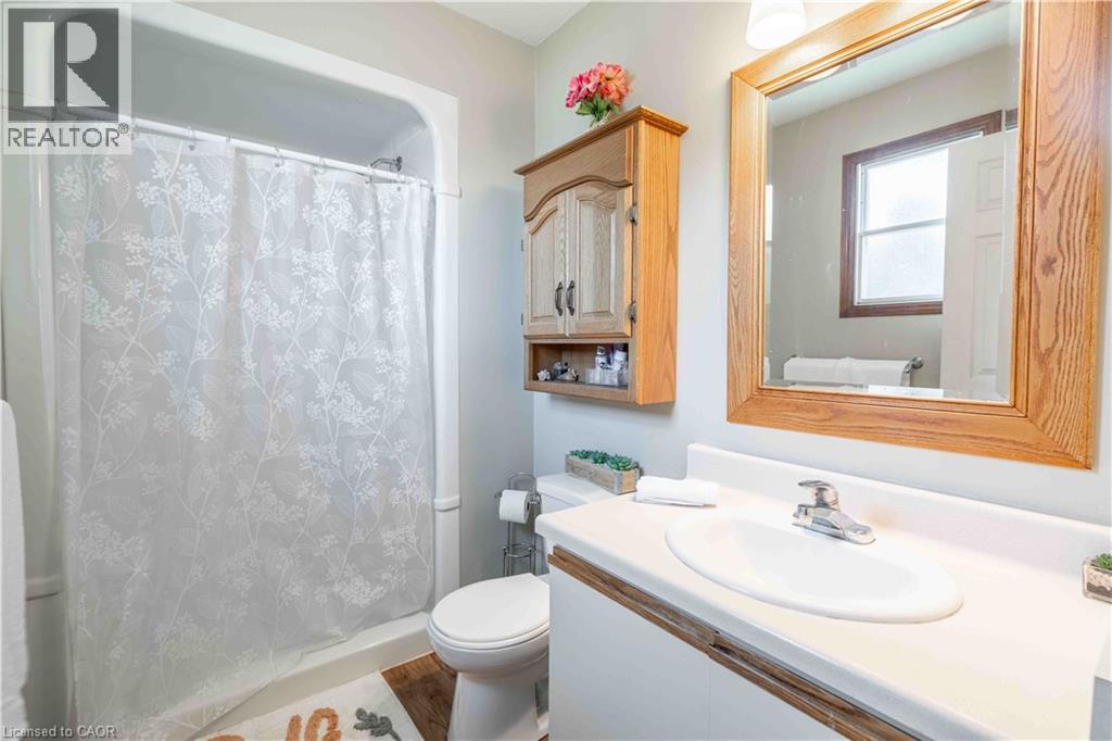 54 SELKIRK Street - Image 31