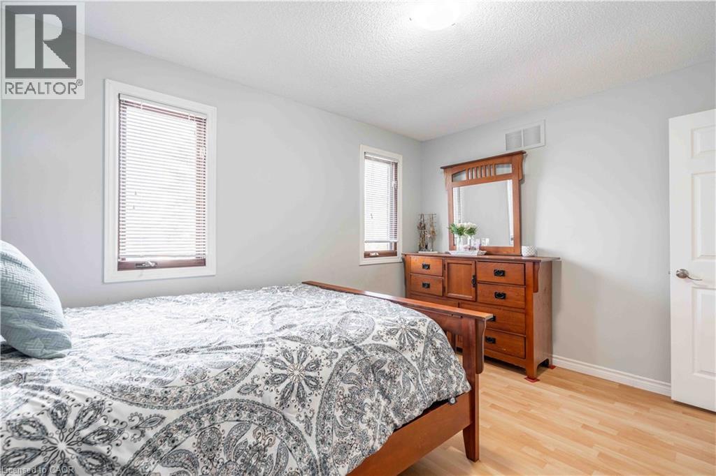 54 SELKIRK Street - Image 22