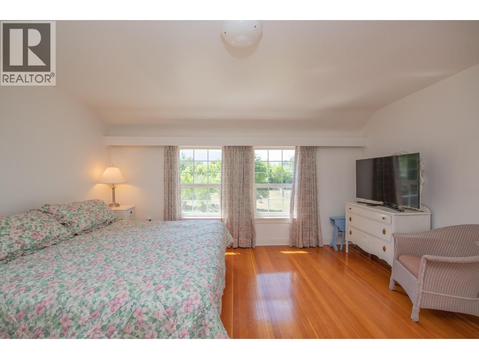 1851 Miller Street - Image 30