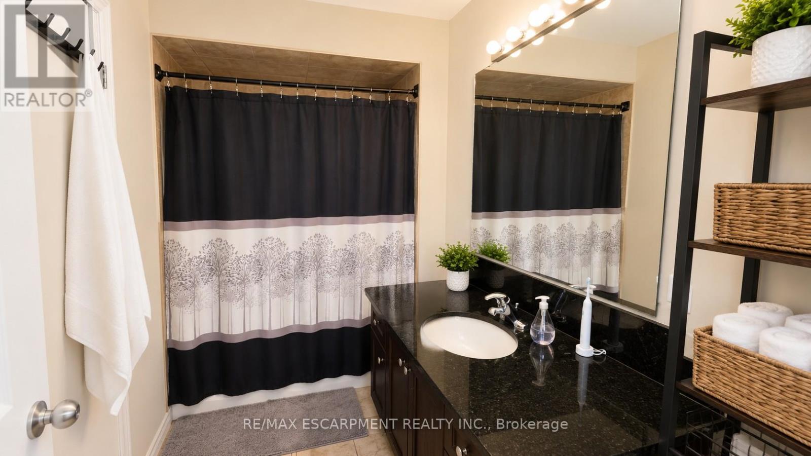 349 BRAITHWAITE AVENUE - 18