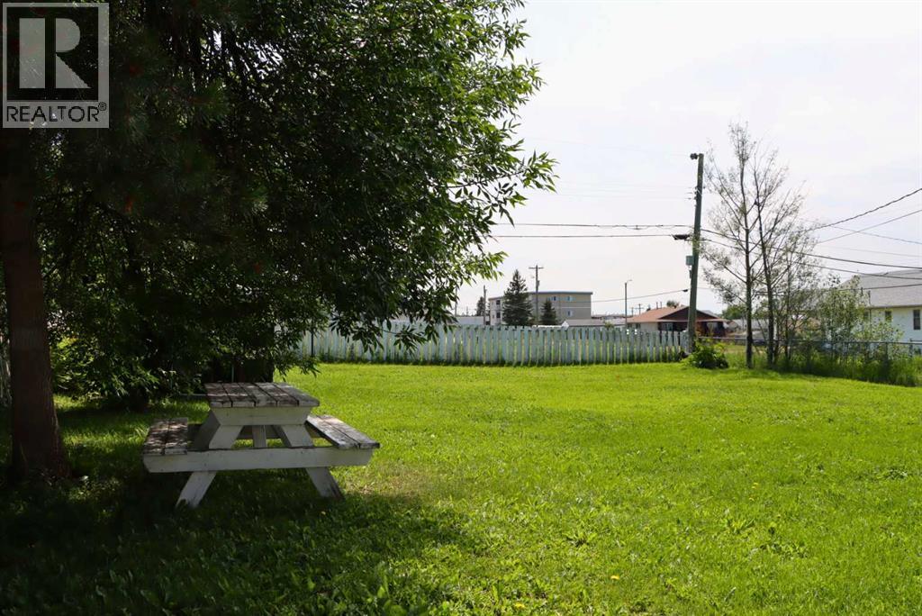 4812 53 Avenue - Image 7