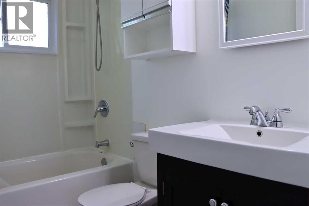 4812 53 Avenue - 17
