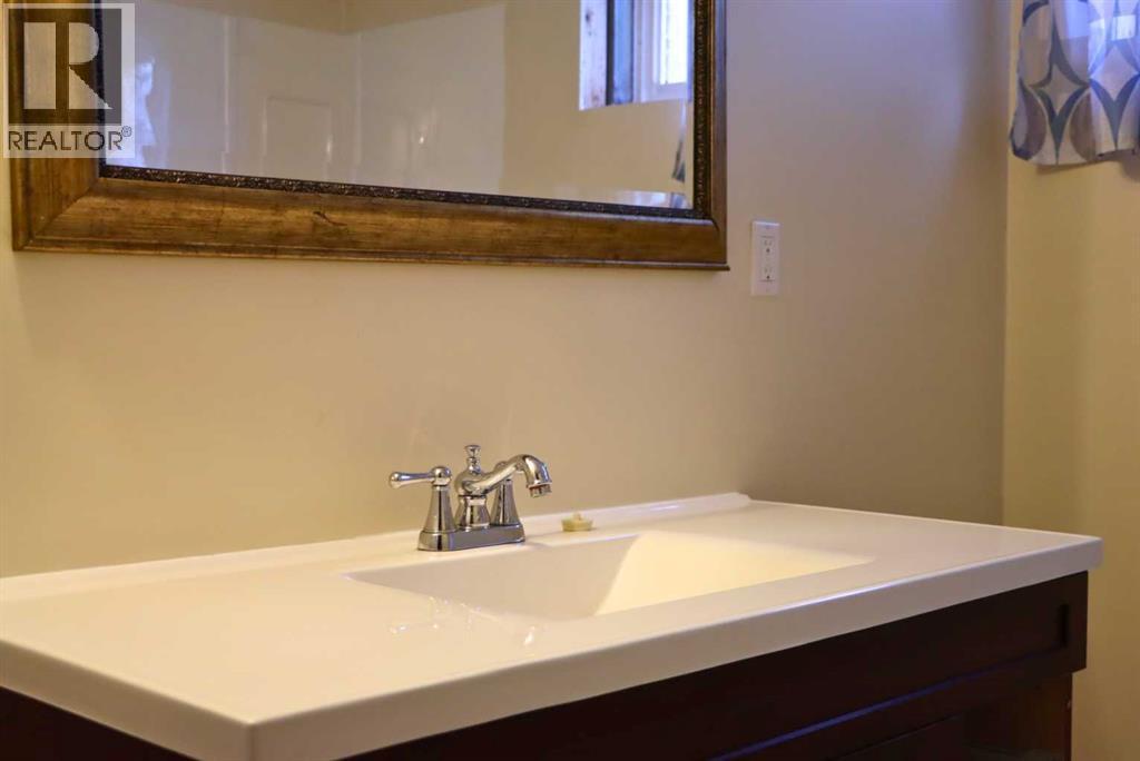 4812 53 Avenue - 25