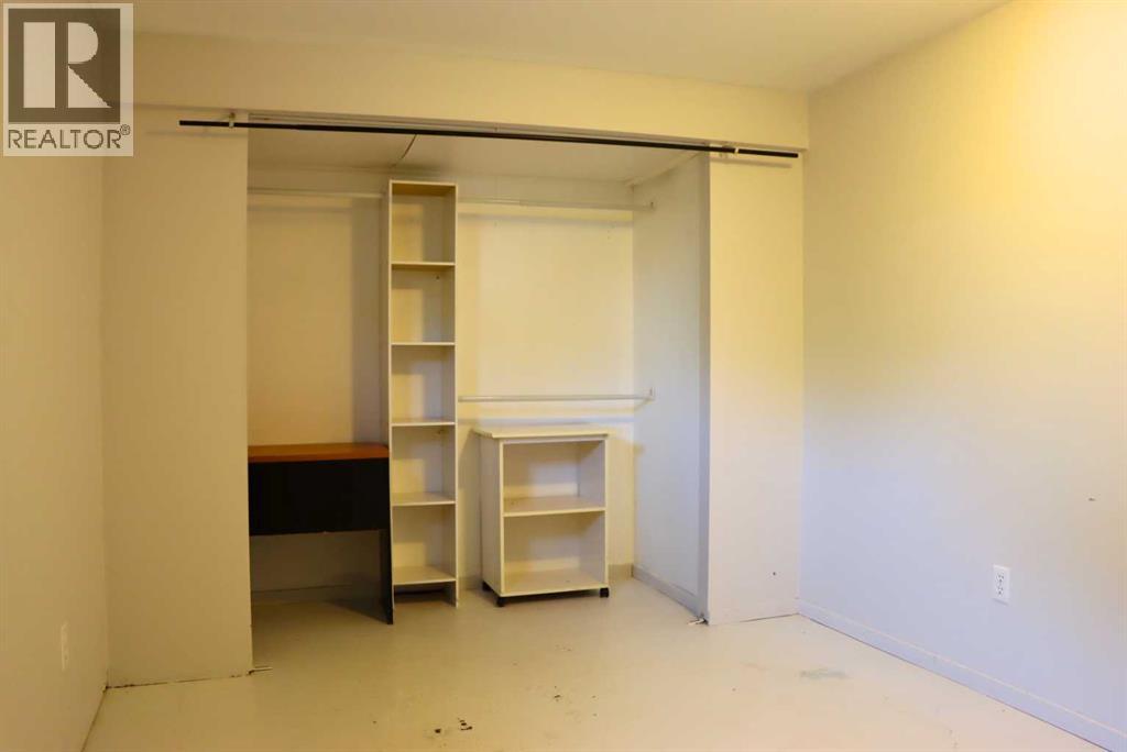 4812 53 Avenue - 27