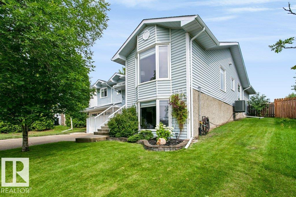 43 HILLSIDE CR - 1