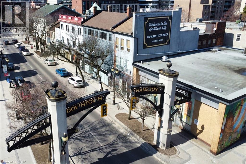 Photo of 329 KING Street
