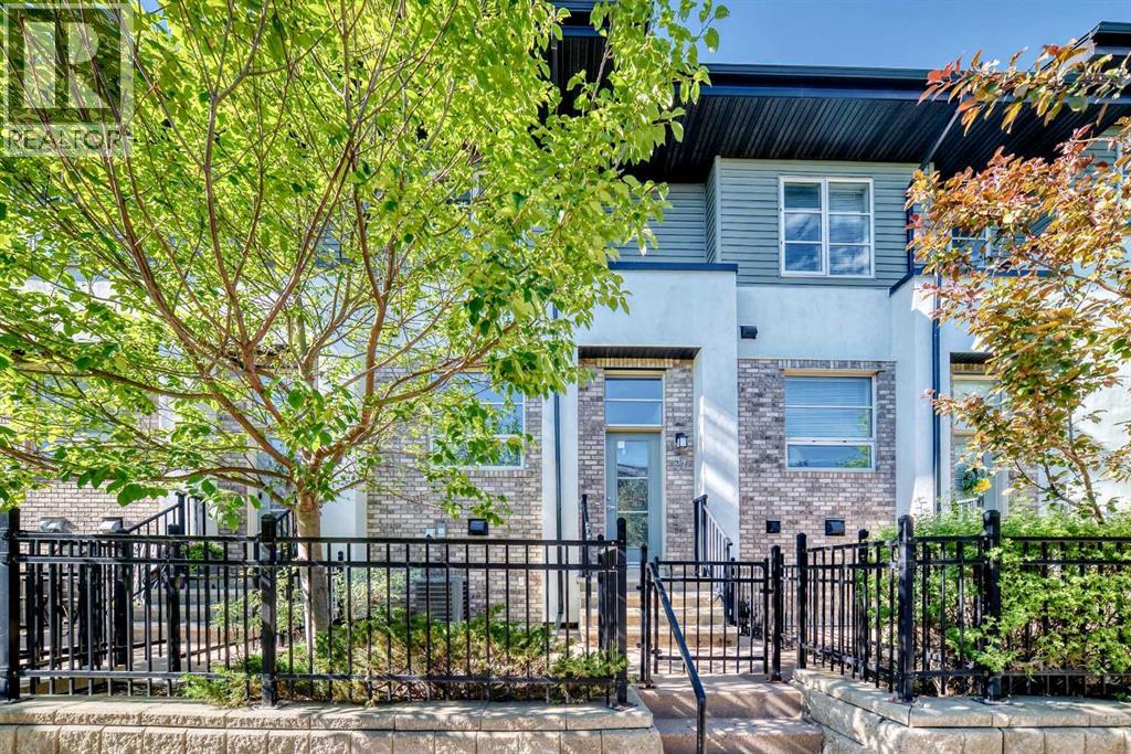 57 Aspen Hills Common SW - 1