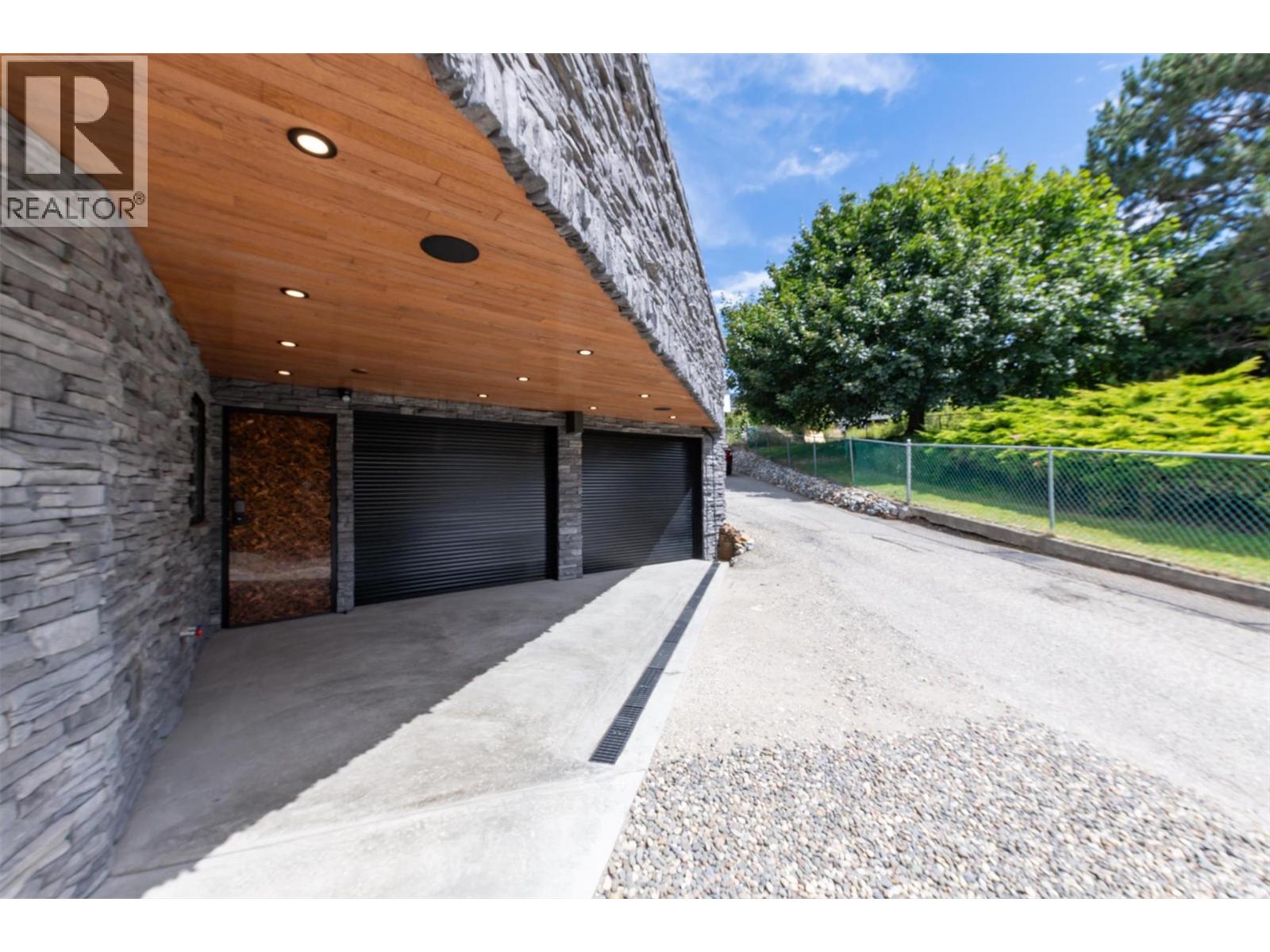 1165 Gibson Road - 29