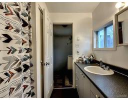 Dinette - 128 Rue Sherbrooke, Gatineau, QC J8Y2L3 Photo 10