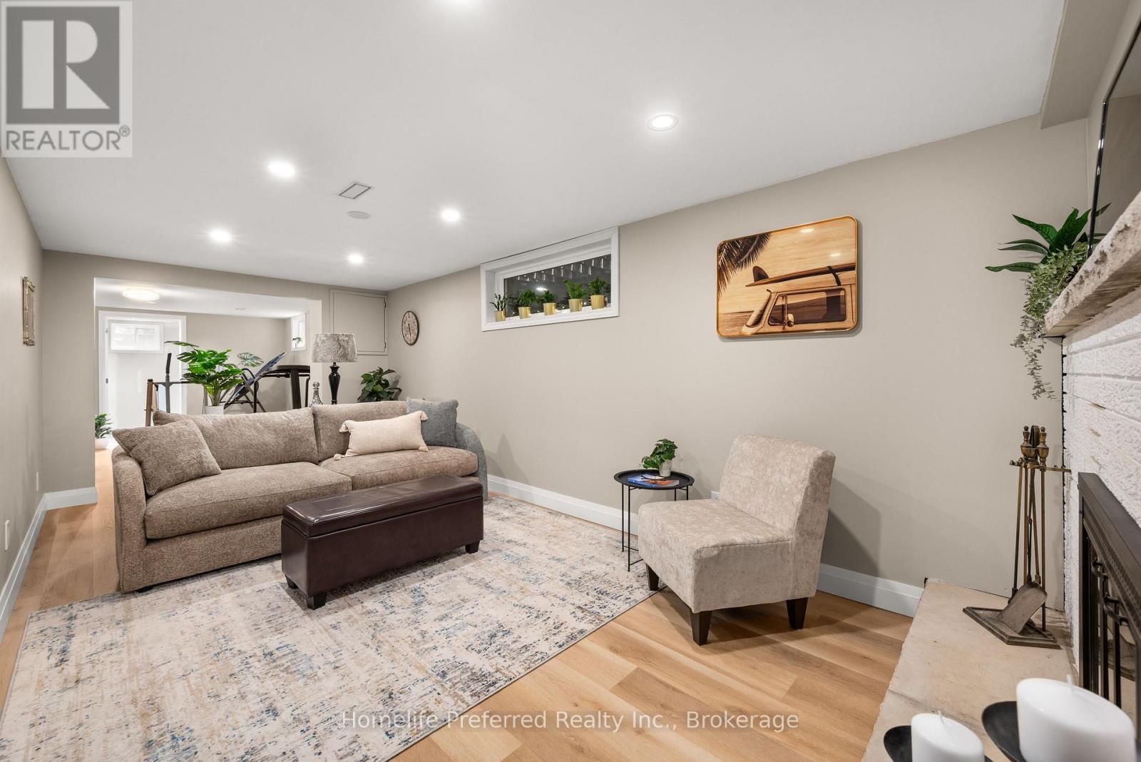 548 BISSVIEW AVENUE - 29