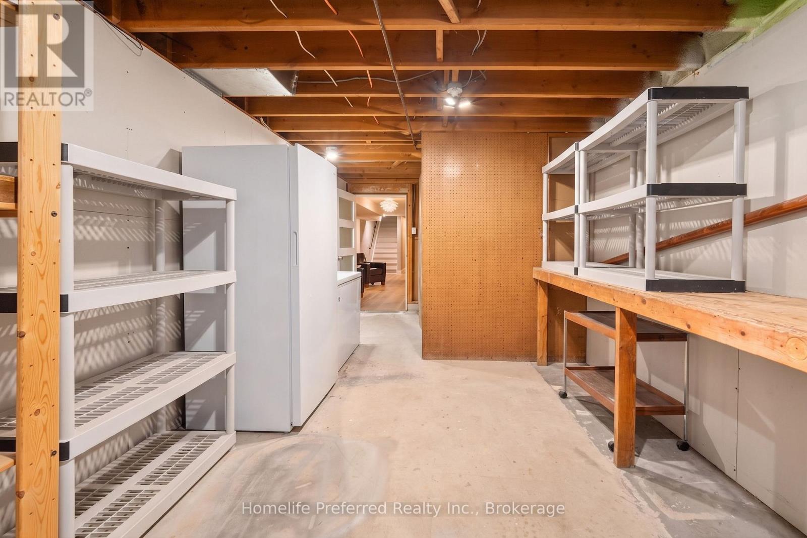 548 BISSVIEW AVENUE - 37
