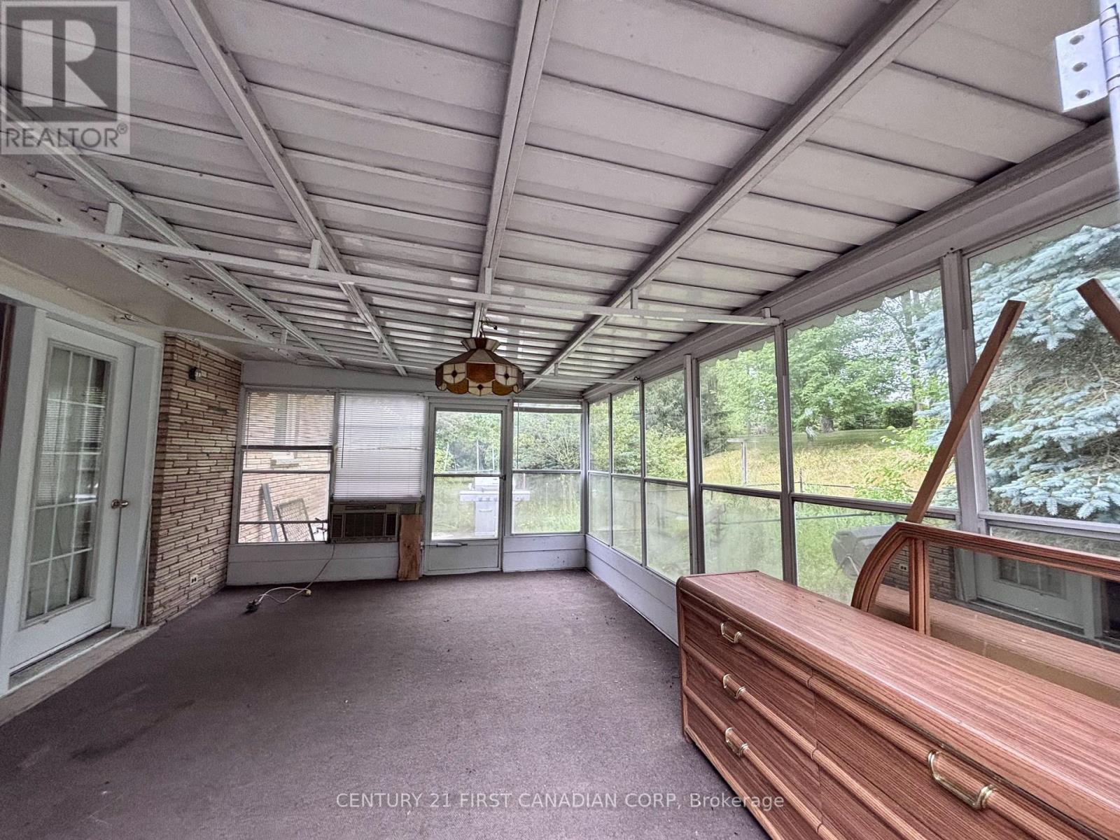 5820 SUNSET ROAD - 22