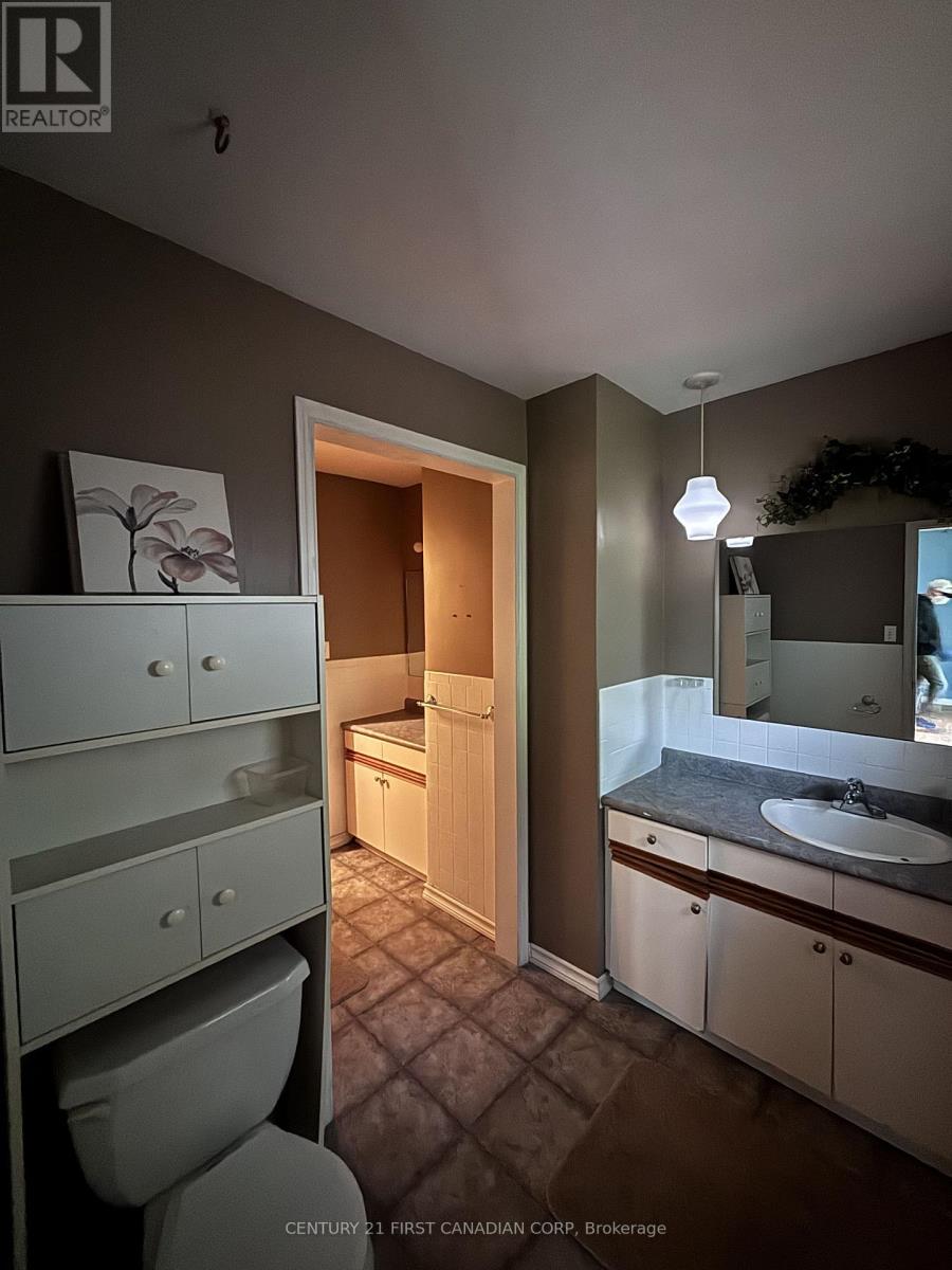 5820 SUNSET ROAD - 31