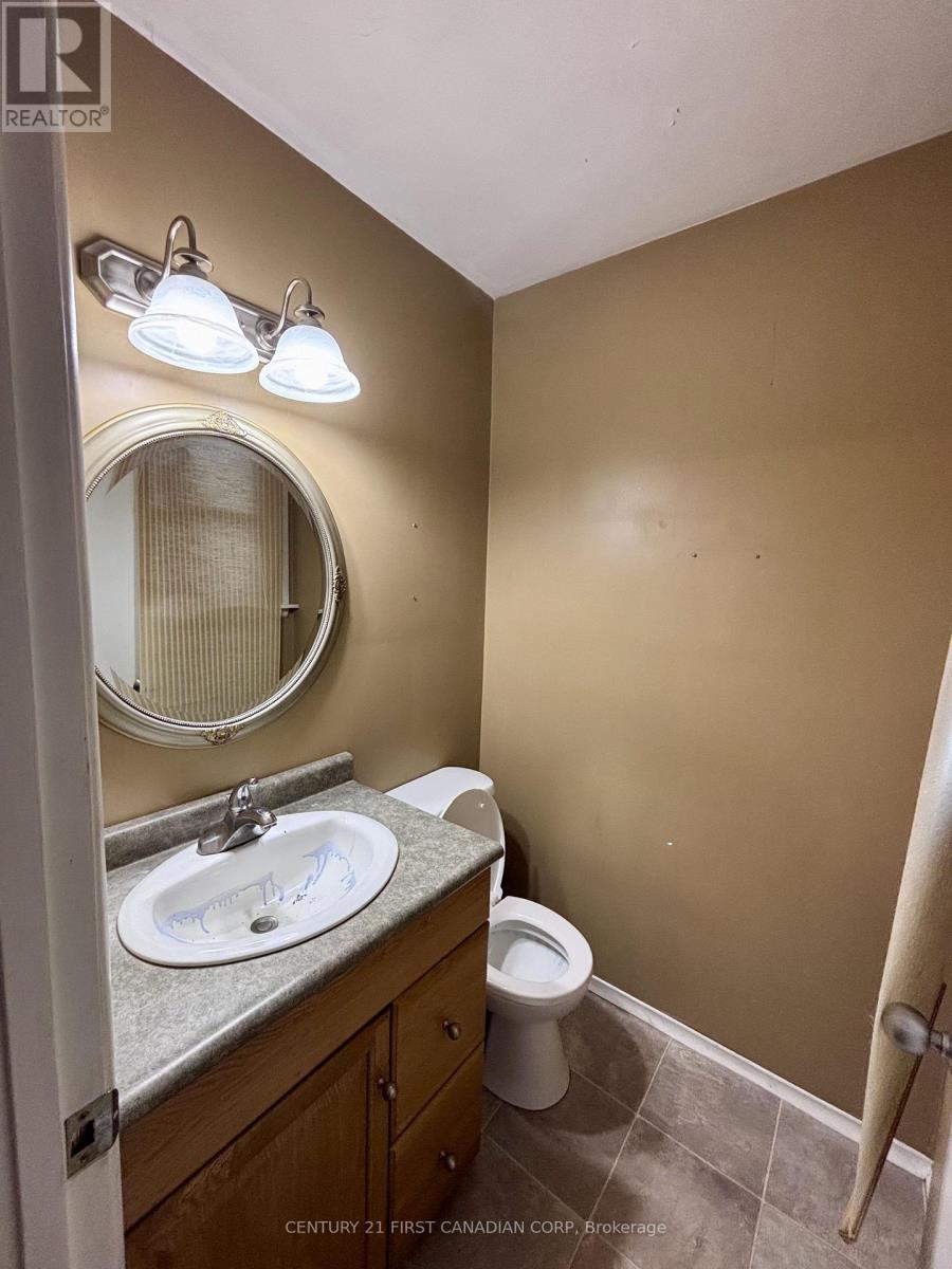 5820 SUNSET ROAD - 36