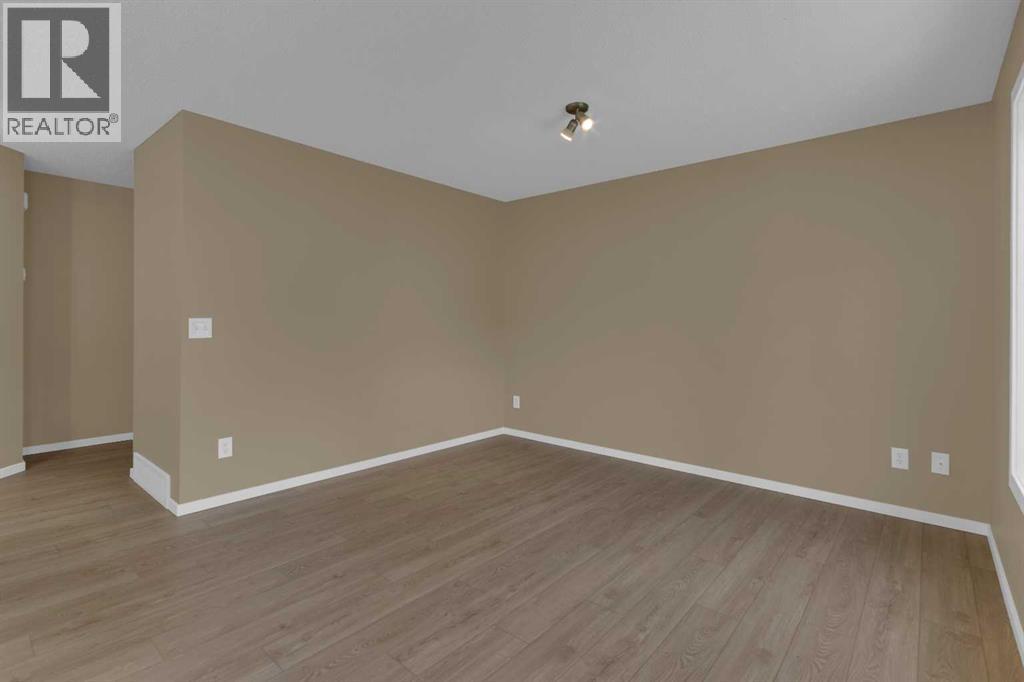 #702 800 Yankee Valley Boulevard SE - 13