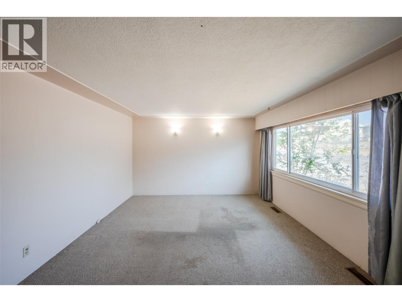 8903 74th Avenue - 14