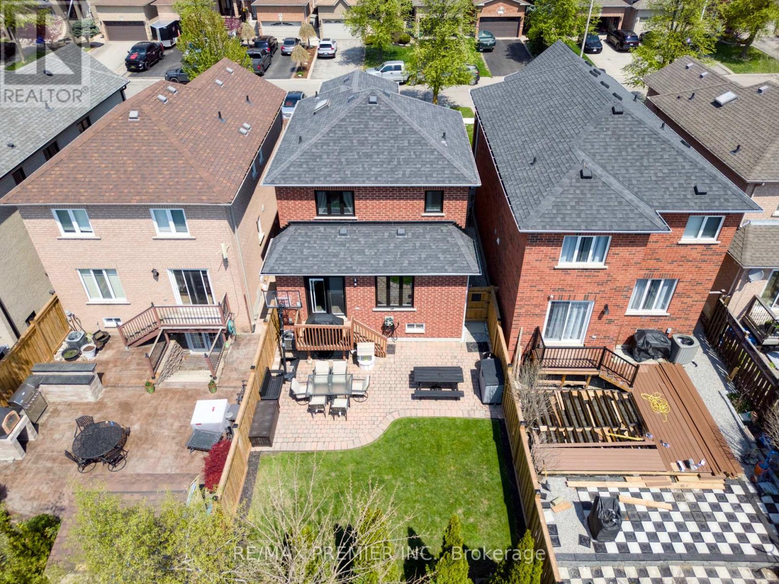 37 PRINCETON GATE - 34