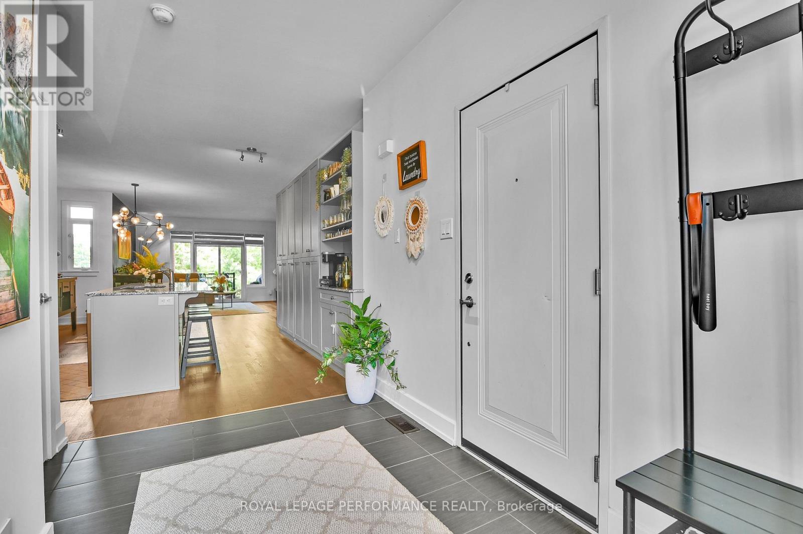 24 BERGERON PRIVATE - 6