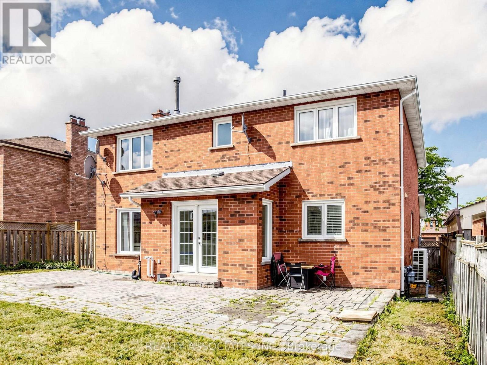 96 ZINNIA PLACE S - Image 38