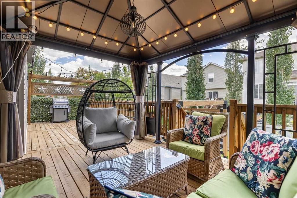 35 Copperleaf Crescent SE - 40