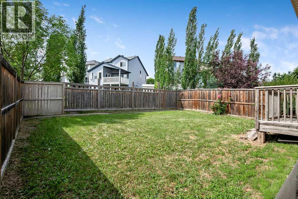 280 Panora Close NW - 27
