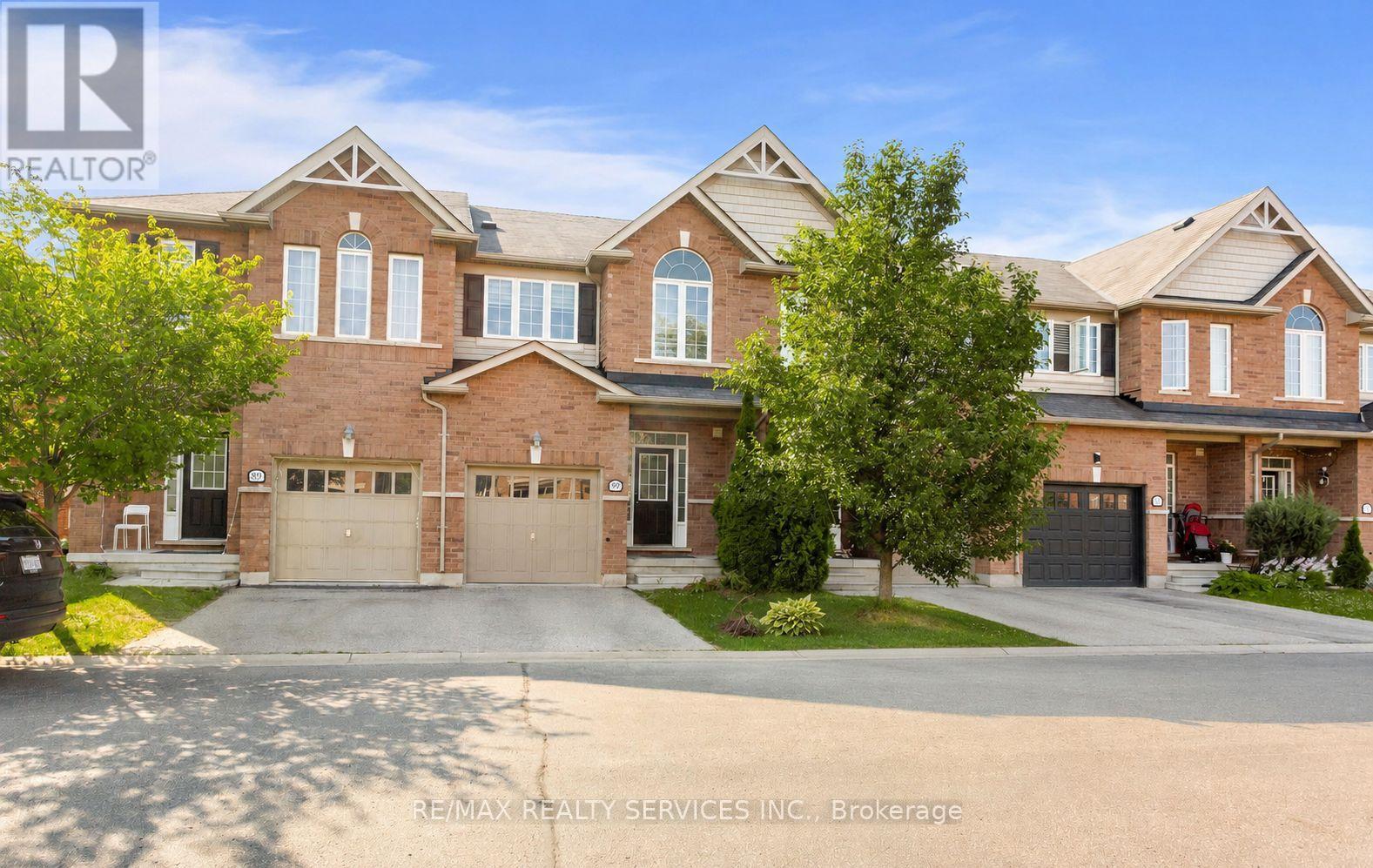 #90 651 FARMSTEAD DRIVE - 3