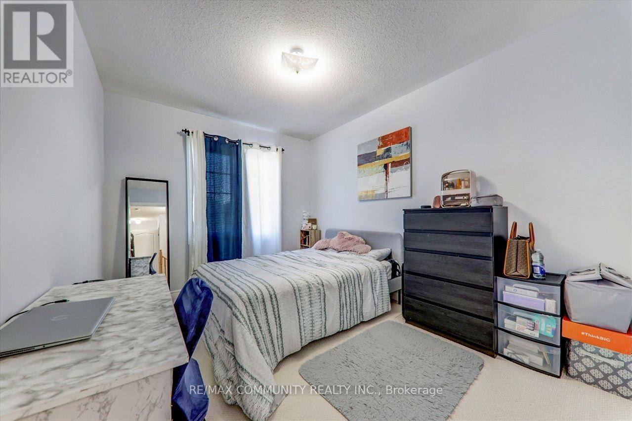 69 CLEARFIELD DRIVE - 23
