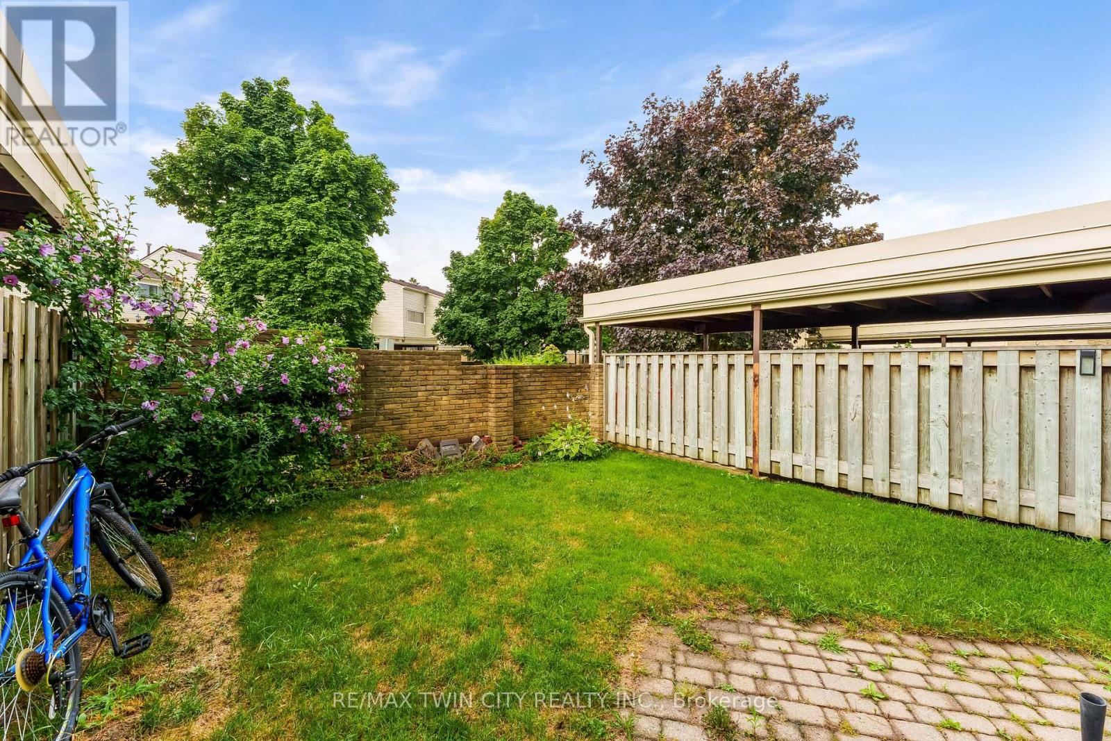#23 415 MORGAN AVENUE - Image 26