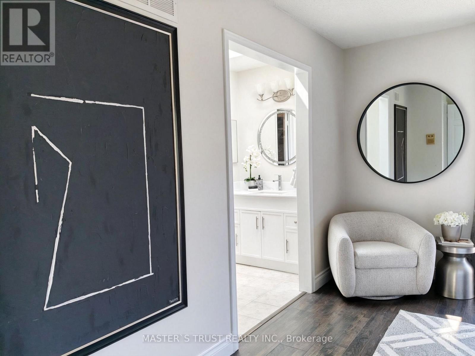 47 GLEN HILL DRIVE - 21