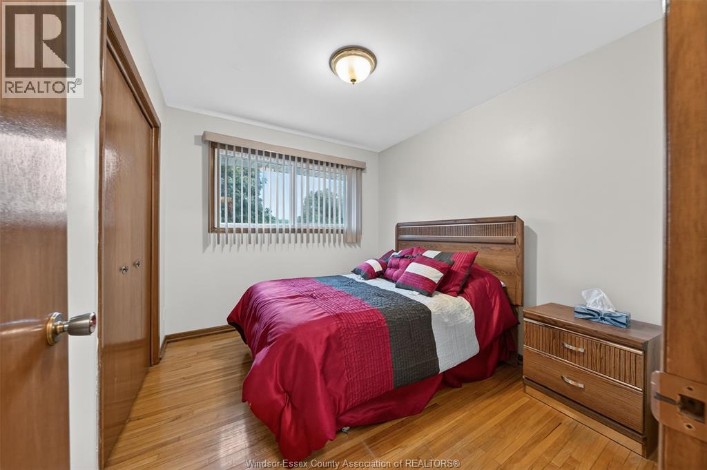 39 JOHNSON AVENUE - 16